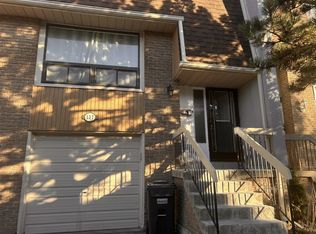 137 Ashton Cres, Brampton, ON L6S 3J9