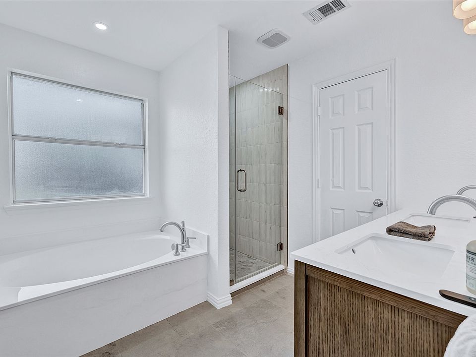 1st image of 7636 Brittany Pl