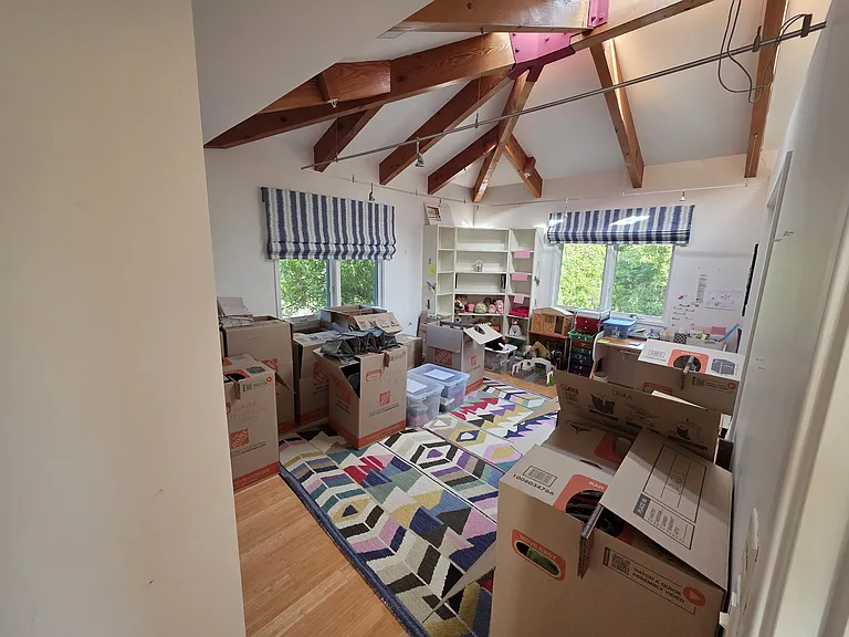 118 Hacienda Dr — Photo 18