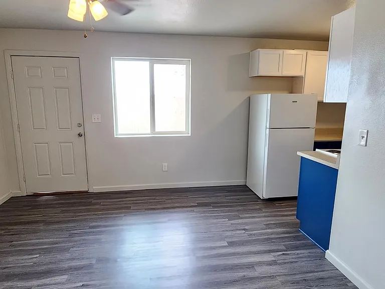 208 W Hamilton Ave #2 — Photo 6