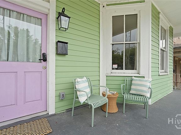 4th image of 506 E Anderson Street