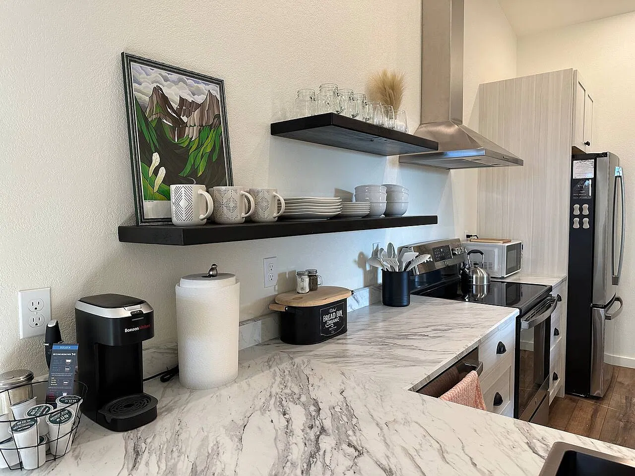 2 bed, 919 sqft, $1,550 — Photo 4
