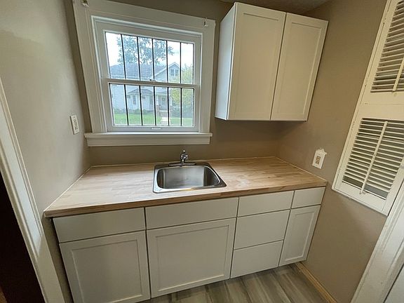 3rd image of 200 Denison Ave Unit A
