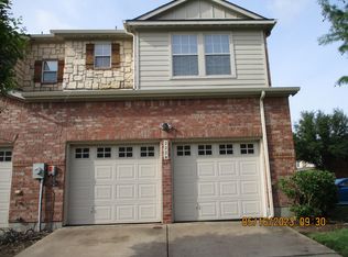 2228 Glacier Park Ln, Grand Prairie, TX 75050