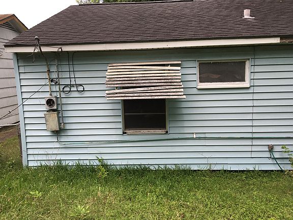 3rd image of 9437 Fairland Dr