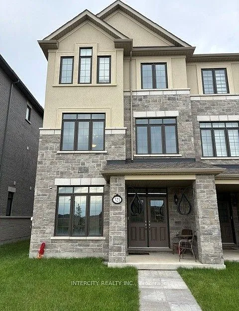 3 bed, $3,300 — Photo 1