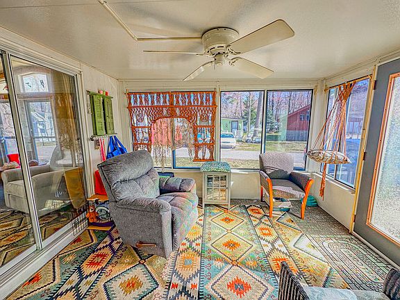4th image of 2757 Owens Dr Unit 31 & 85