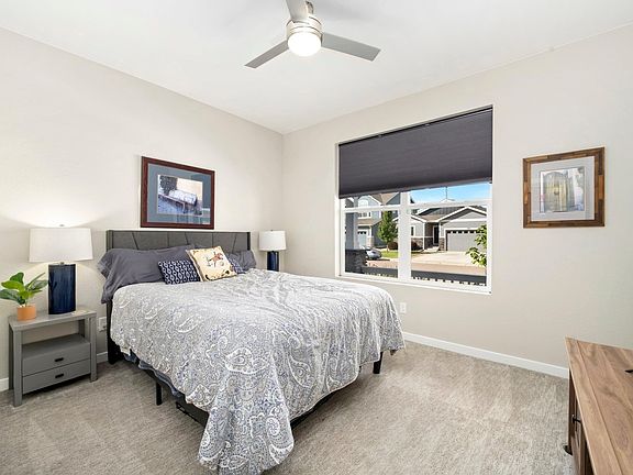 3rd image of 1829 Holloway Dr