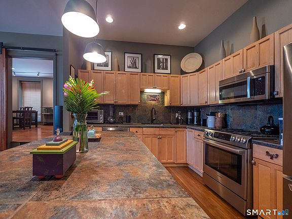 5th image of 325 Lafayette Street #9105