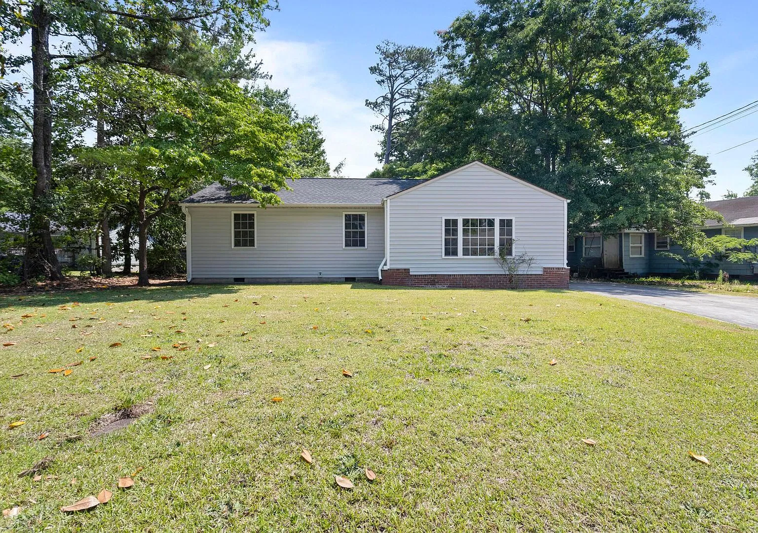 Charming 3BR/1.5BA Home in Established Northwoods Neighborhood! — Photo 1