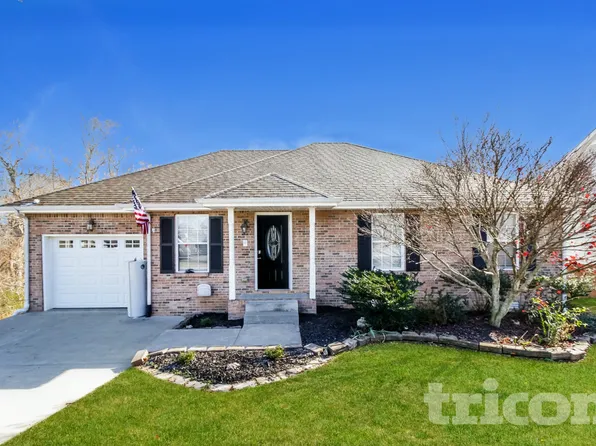 2700 Cider Dr, Clarksville, TN 37040
