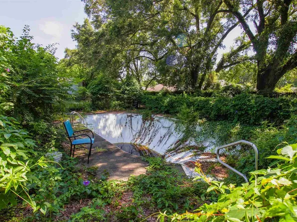 250 E Ten Mile Rd, Pensacola, FL 32534