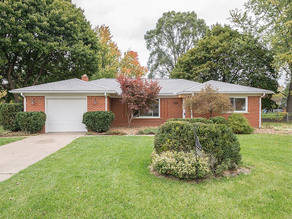 1st image of 61400 Fairland Dr