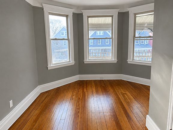5th image of 250 Halsted St Floor 2