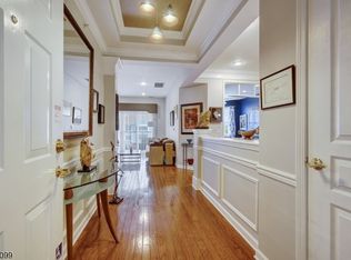 10402 Warrens Way BLDG 10 #402, Wanaque Boro, NJ 07465