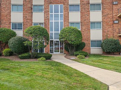 9724 S Karlov Ave APT 202, Oak Lawn, IL, 60453