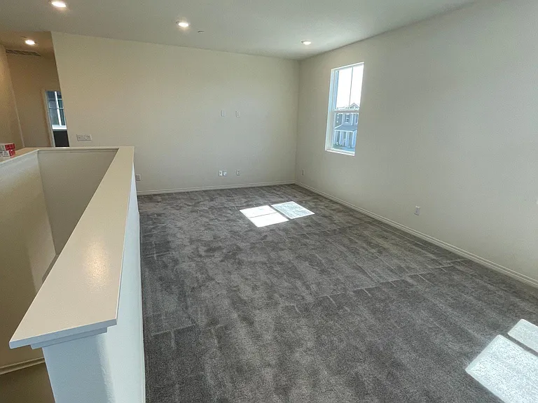 4898 Prince Way — Photo 5