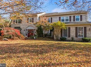 1 Versailles Cir, Doylestown, PA 18901