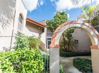 8710 SW 3rd St APT 205, Hollywood, FL 33025