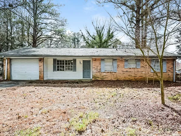246 Bellwood Ln, Riverdale, GA 30274