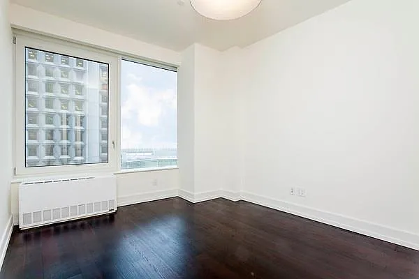 Rented by Mirador Real Estate | media 34