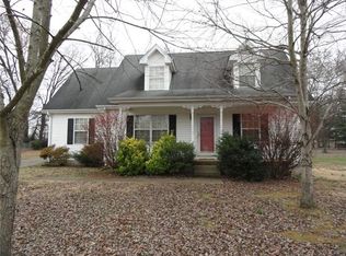 107 Spruce Ct, La Vergne, TN 37086