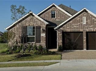 5001 Del Molin Ave, Lewisville, TX 75056