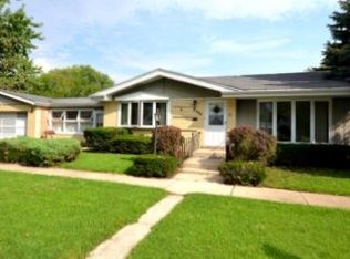 9344 Massasoit Ave, Oak Lawn, IL 60453