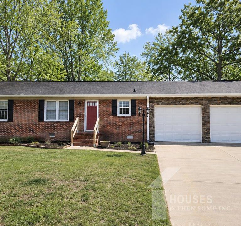 1st image of 423 Rollingwood Dr