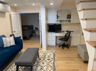 69 Revere St, Boston, MA 02114