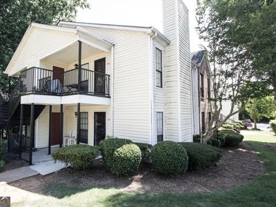 561 Windchase Ln, Stone Mountain, GA, 30083