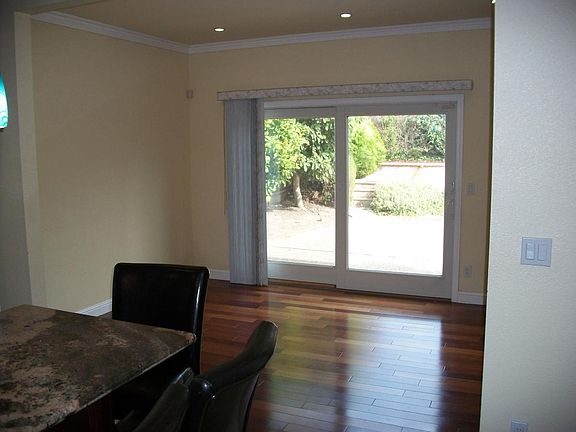 2nd image of 2840 Shannon Dr
