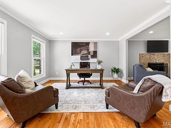 5th image of 16544 Willow Glen Dr