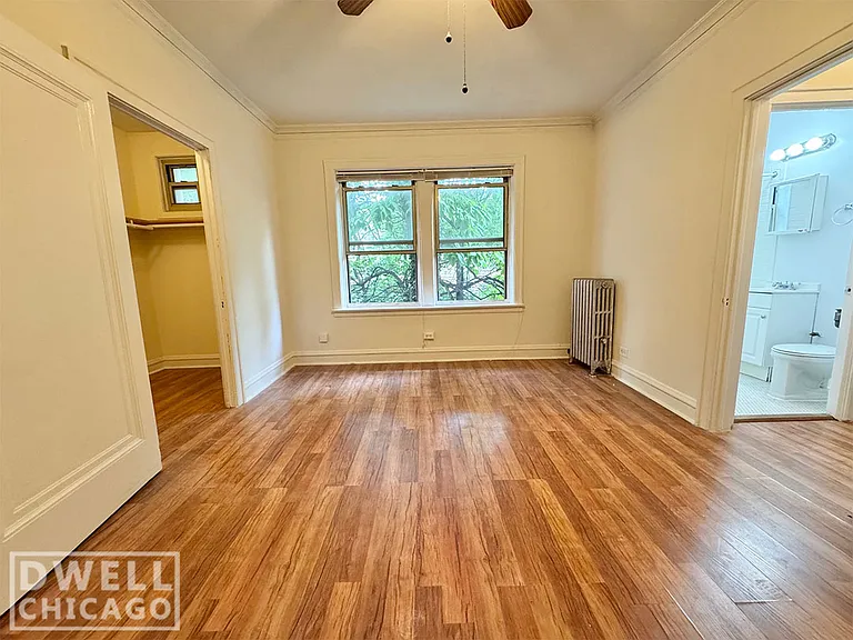 2537 N Sawyer Ave #1 — Photo 1