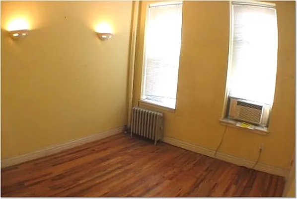 Rented by 4 Points Properties | media 13