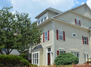 822 Estuary Dr, Odenton, MD 21113