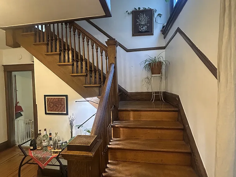 655 N Corona St — Photo 11