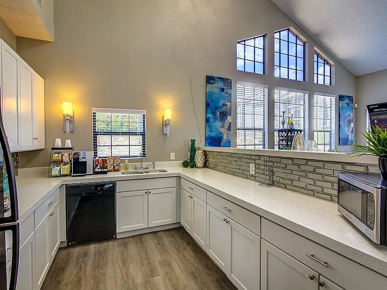 Canyon Grove — Photo 20
