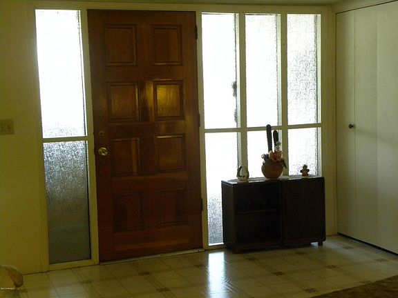 5th image of 8115 E Estes Ln