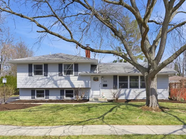 329 Tanoak Ln, Naperville, IL 60540