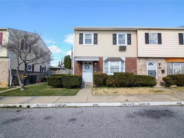 809 Fernhill Ln, Whitehall, PA 18052