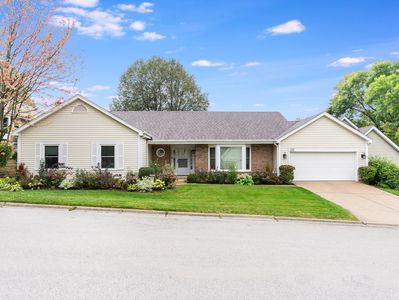 417 River Bluff Cir, Naperville, IL, 60540