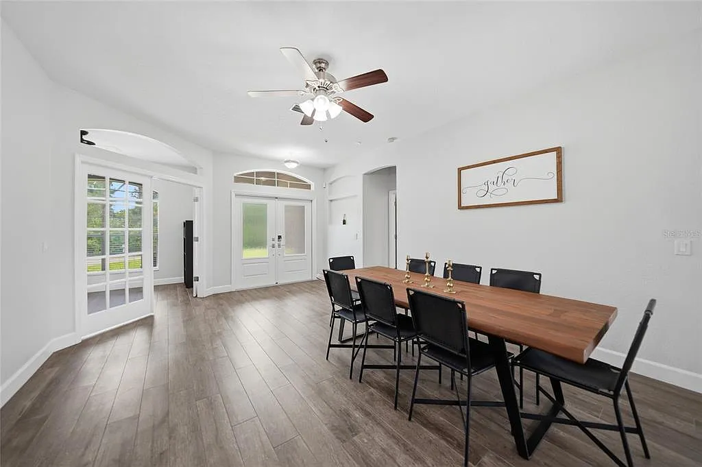3 bed, 2.0 bath, 1738 sqft, $5,500 — Photo 4