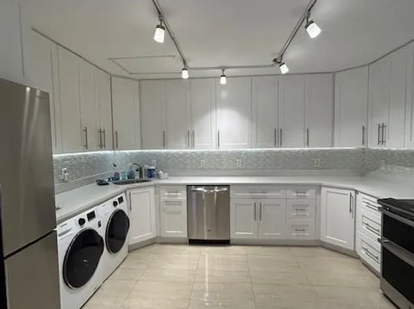 4757 Sunny Palm Cir APT B, West Palm Beach, FL 33415