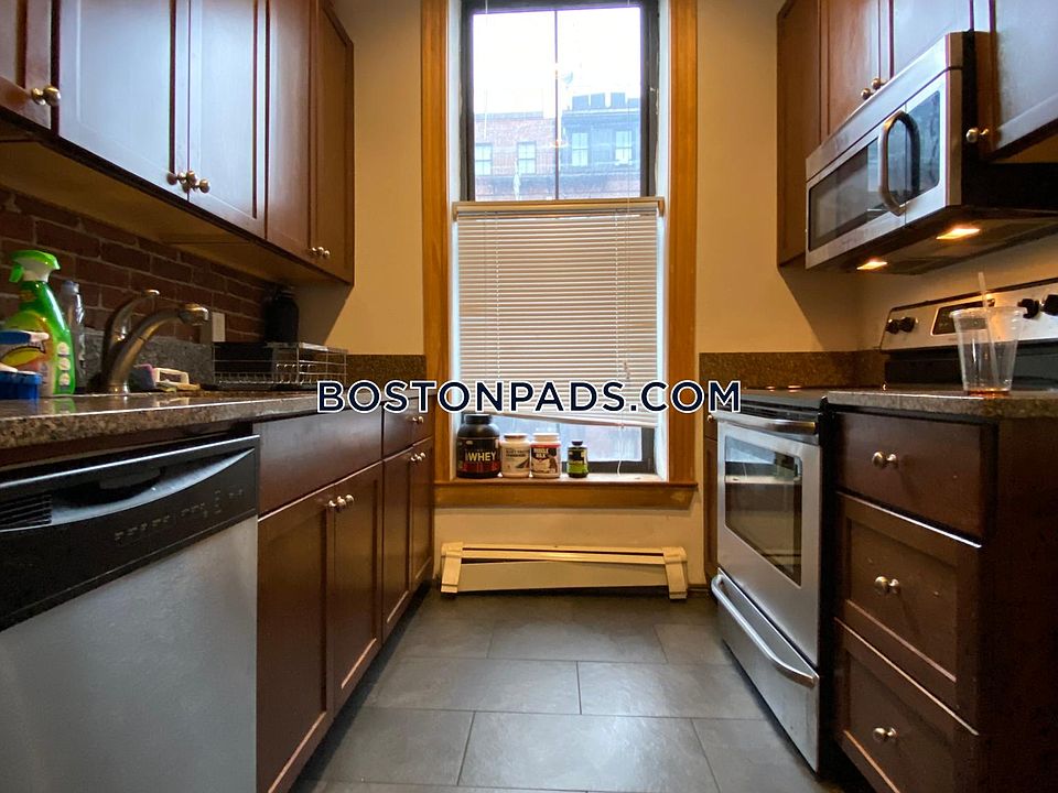 2nd image of 486 Massachusetts Ave #Ur2