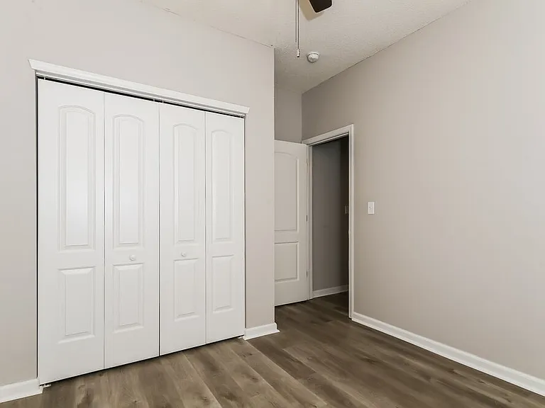 5810 Long Lake Ln — Photo 16