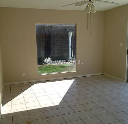 5th image of 4121 Meadow Valley Ln