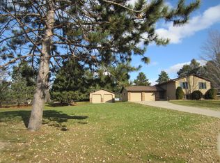 307 NE 10th Street Cir, Grand Rapids, MN 55744