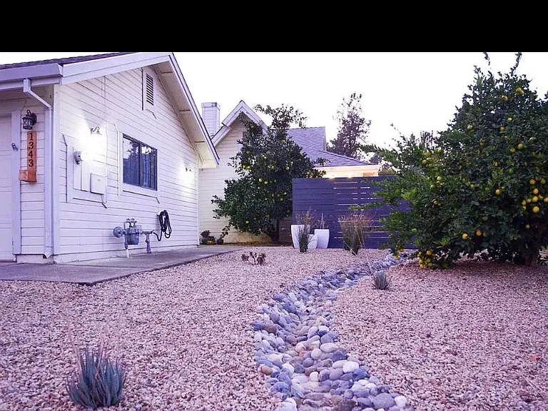 1343 Harness Ct — Photo 13