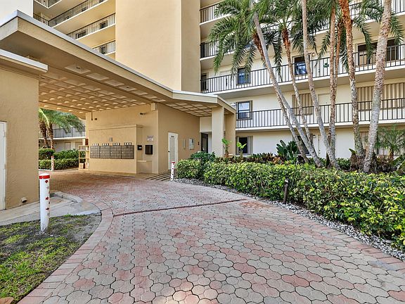 2nd image of 10044 S Ocean Drive #1103